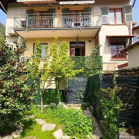 Casa Gelsomino, Laglio, Holiday home *